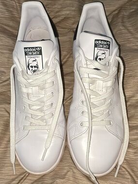 adidas Stan Smith White Sneakers with Black Heel Tab